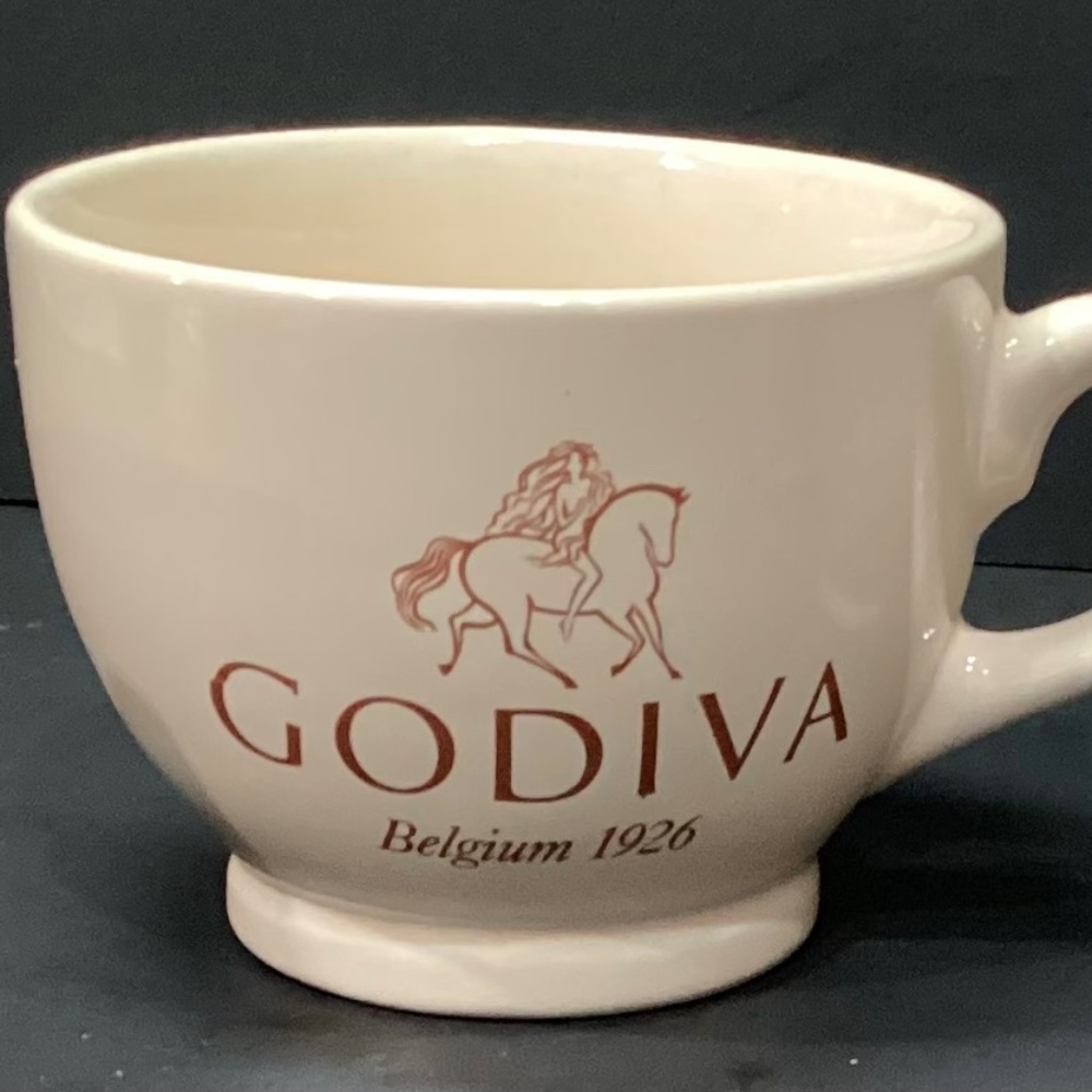 Set of 4  Godiva Belgium 1926 Coffee Mugs Cups Chocolate